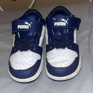 Blue and White Pumas, Size 7c, Toddler Boys